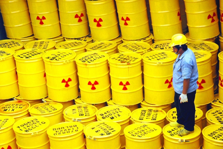 radioactive-barrels.jpg